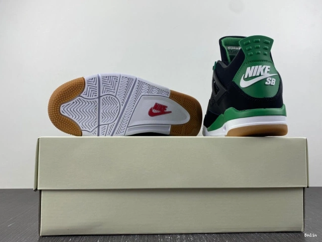 Boostmaster lin 4 Jordan Retro SB DR5415-030 0630